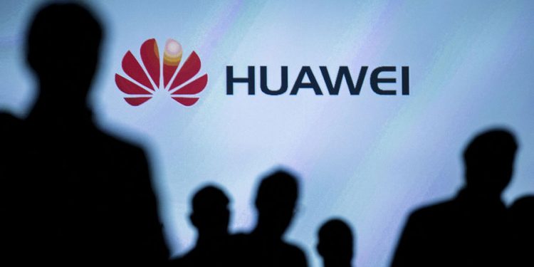 Благотворительный фонд принца Чарльза отказался от пожертвований Huawei